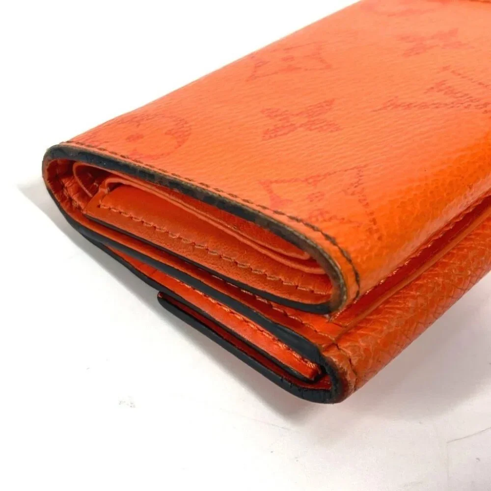 LOUIS VUITTON M69245 Taigalama Discovery-Compact Wallet Trifold wallet